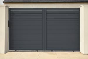 Puerta corredera exterior​ 3m CARPATIA Alt.180cm aluminio gris main image