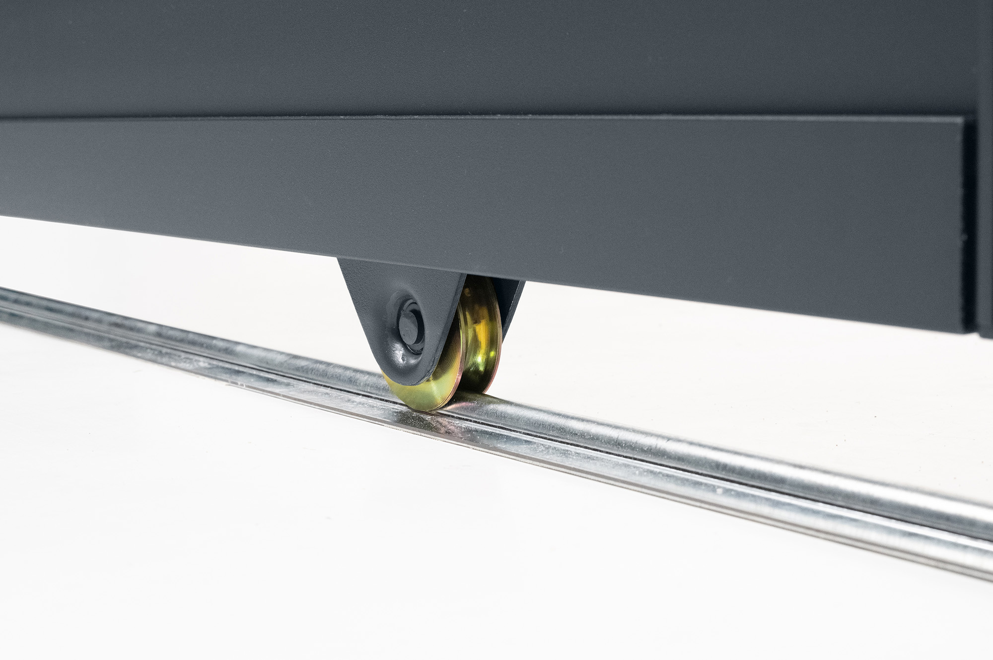 Portail coulissant 6m vogel H.160cm aluminium gris + Portillon Vogel H.160 gris 8